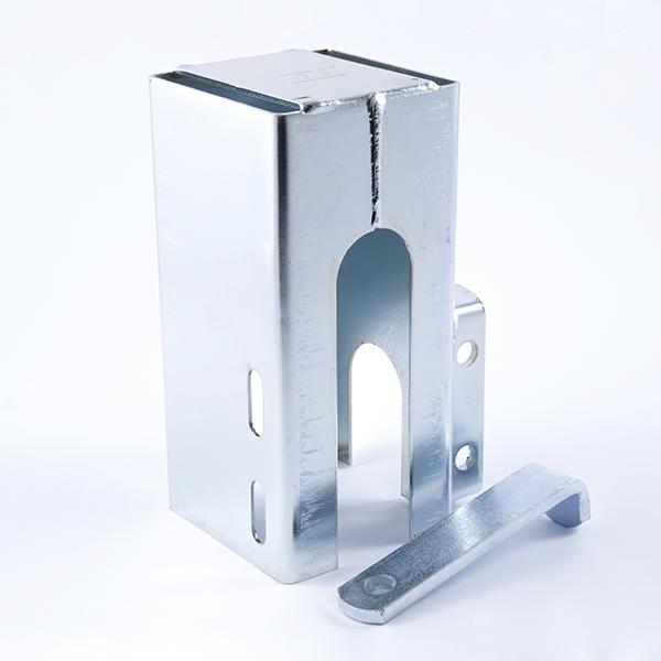 Trailer hitch lock for trailers and caravans