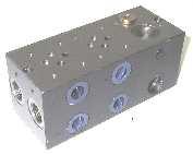 NG06 Subplate for 2 valves + bypass /reliefvalve.